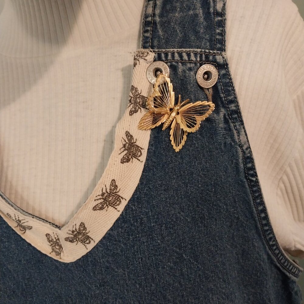 3645 Size 1XL Upcycled Denim Jumper by Sunshine Apparel with Lace Trim. - Picture 13 of 15